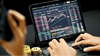 Rentandel-platformens handelsinterface hos Lavlaten med ordreflow i realtid